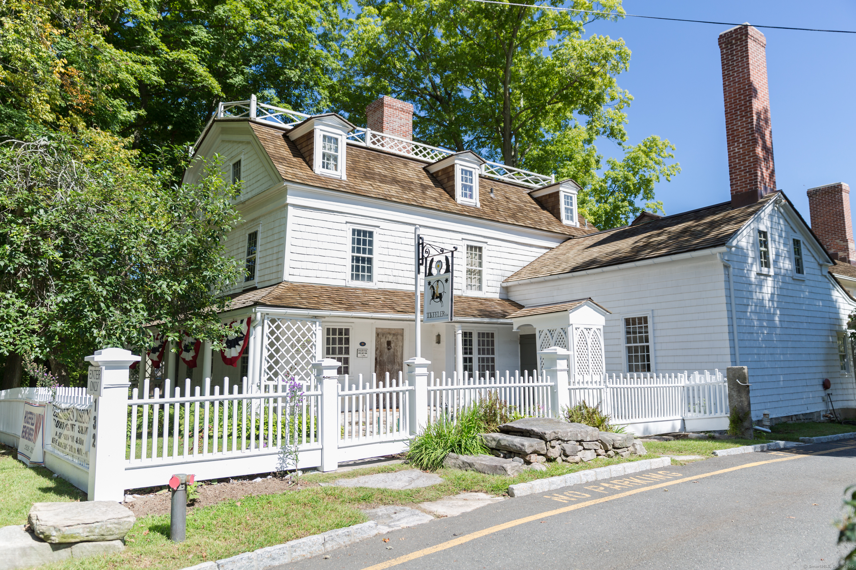 Ridgefield, Connecticut, 06877, United States, 3 Bedrooms Bedrooms, ,3 BathroomsBathrooms,Residential,For Sale,1950980