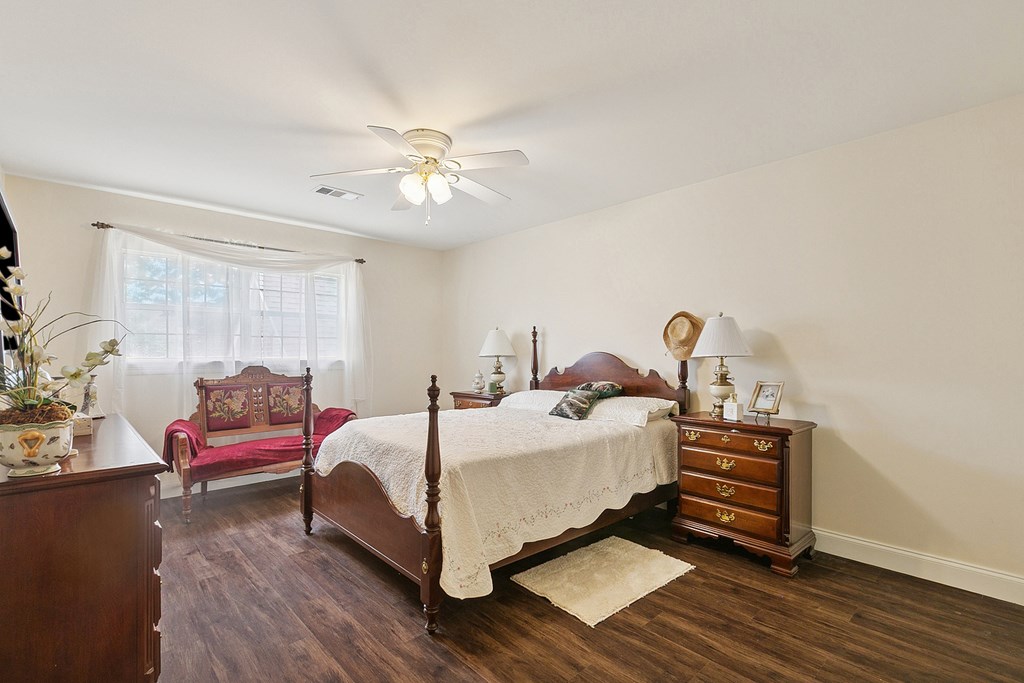 Carriere, Mississippi, 39426, United States, 4 Bedrooms Bedrooms, ,4 BathroomsBathrooms,Residential,For Sale,1961083