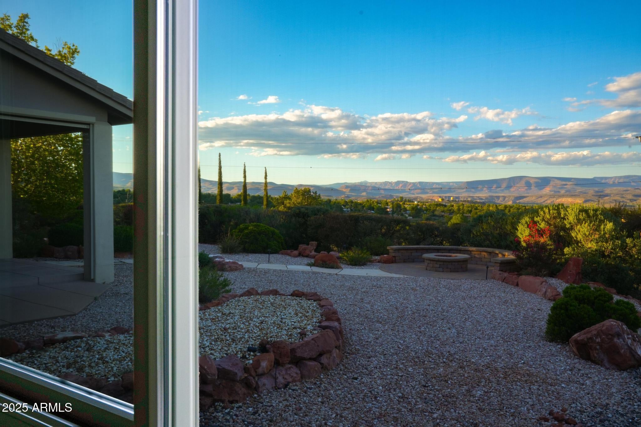 Cottonwood, Arizona, 86326, United States, 3 Bedrooms Bedrooms, ,3 BathroomsBathrooms,Residential,For Sale,1992035