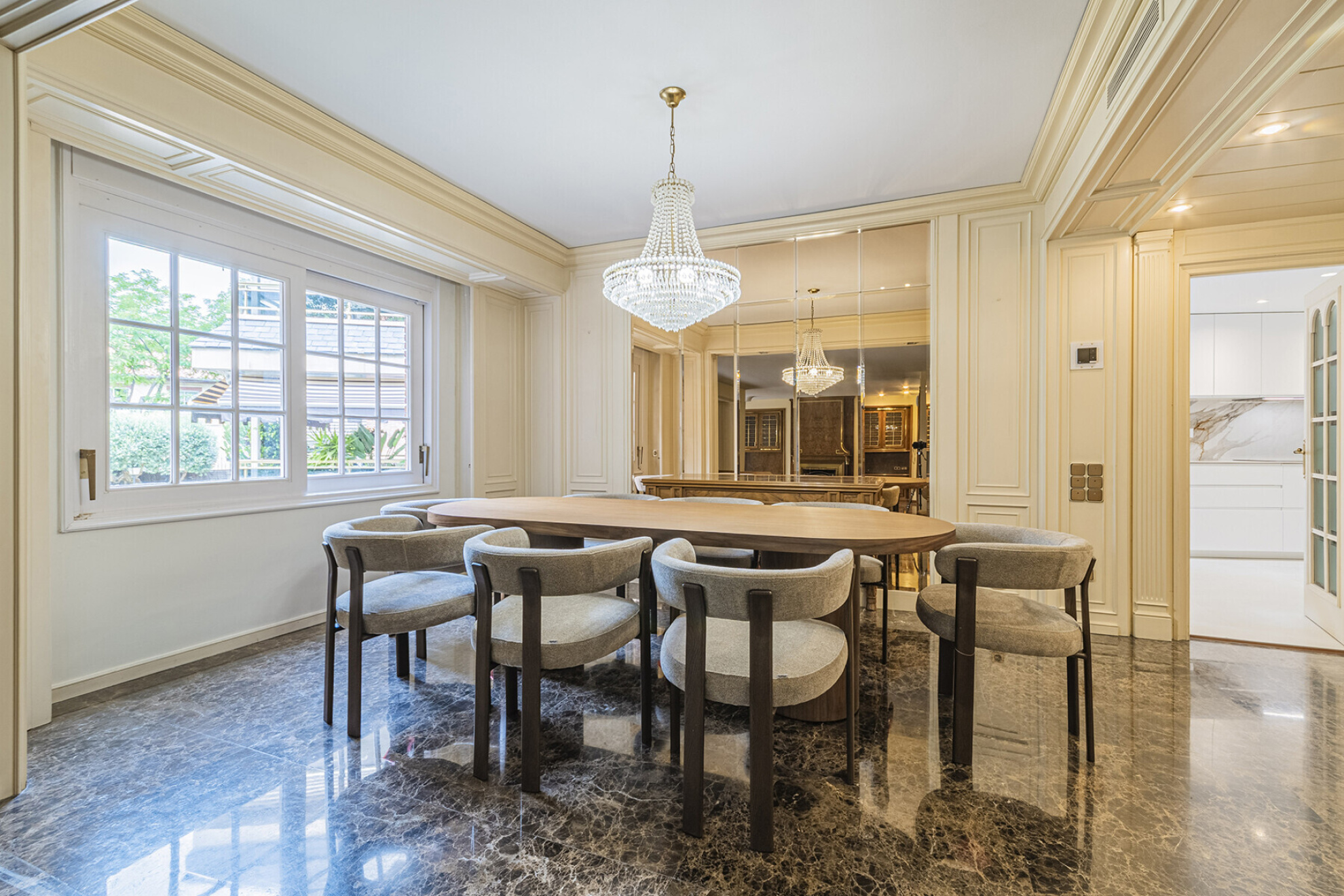  Exclusive apartment with a terrace in a prestigious gated community in Barcelona - 物件實景