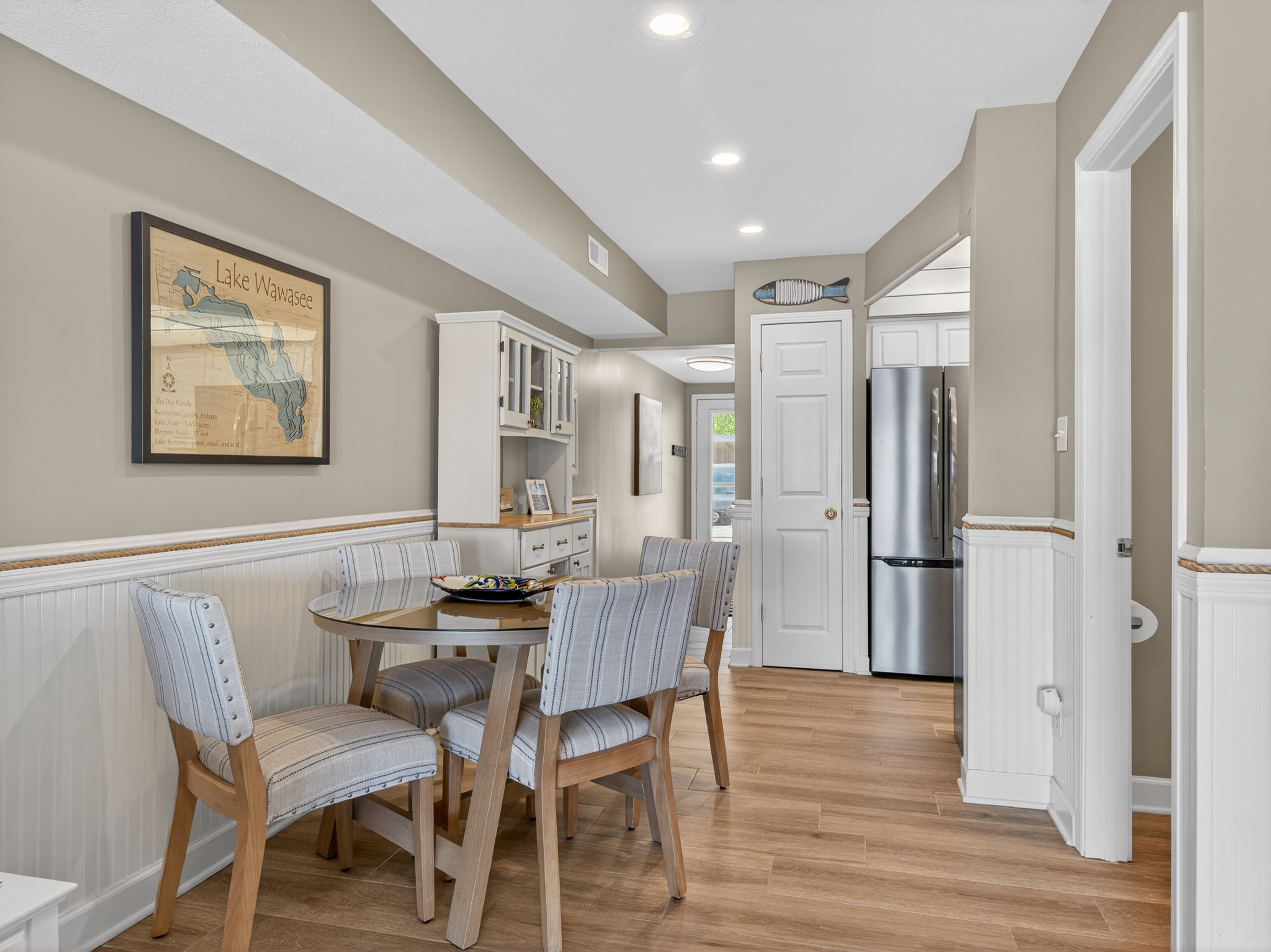  Easy, Breezy Condo Living on Indiana