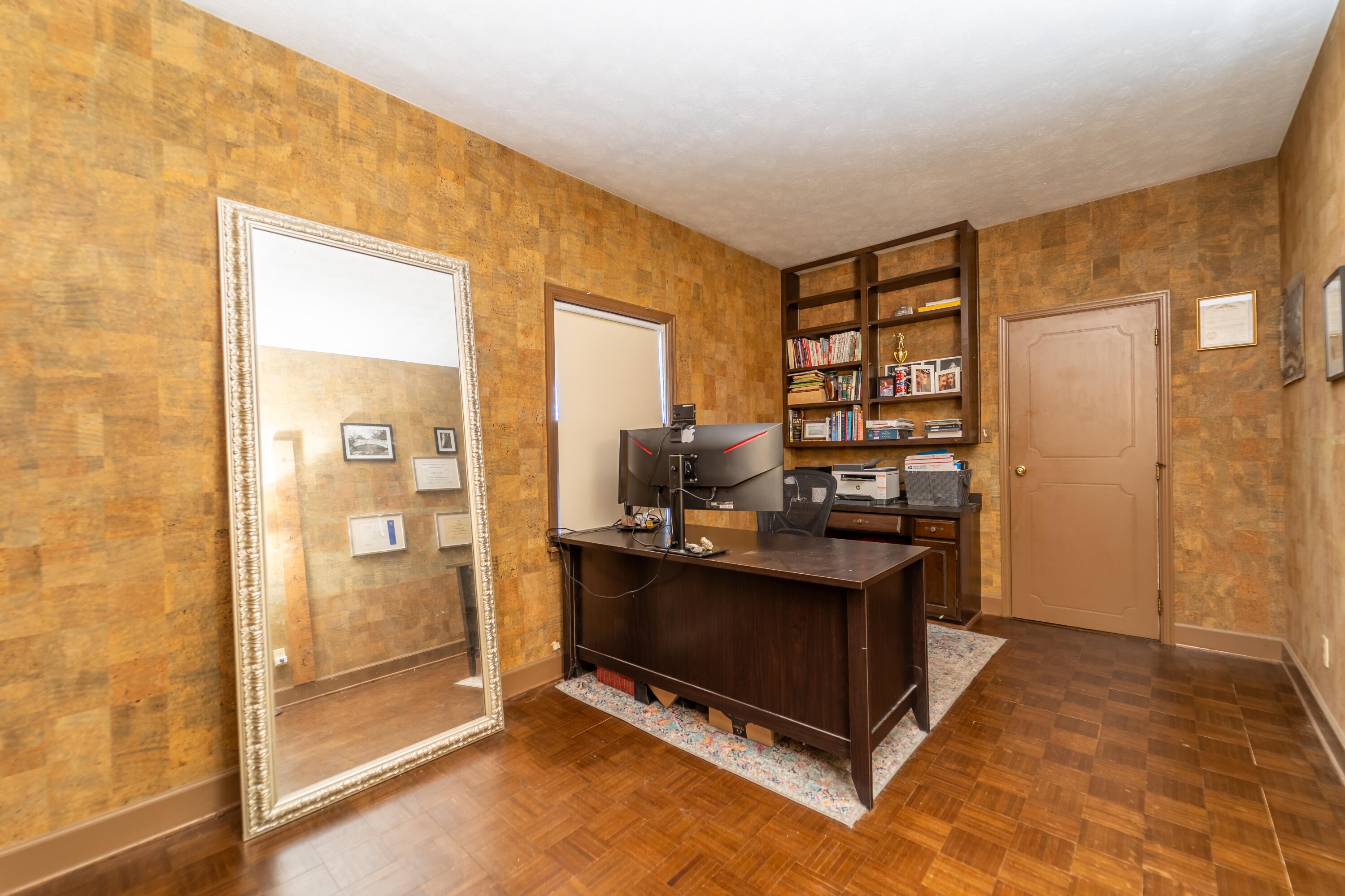 Lexington, Kentucky, 40502, United States, 4 Bedrooms Bedrooms, ,4 BathroomsBathrooms,Residential,For Sale,1976316