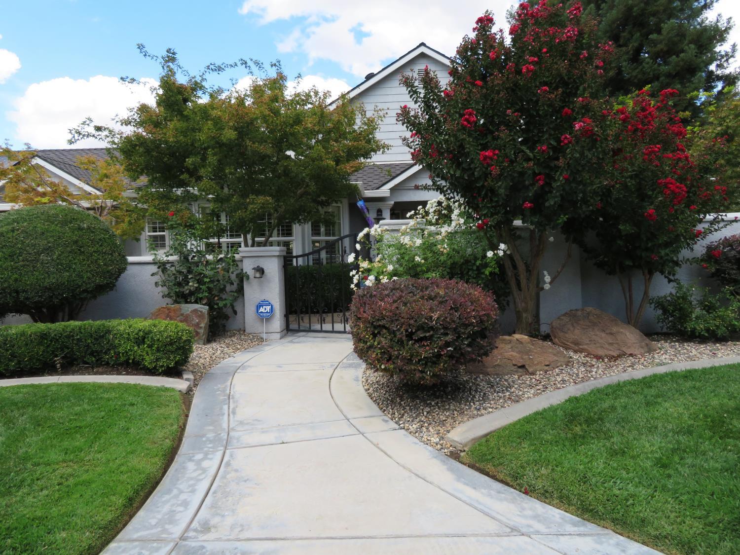 Oakdale, California, 95361, United States, 3 Bedrooms Bedrooms, ,2 BathroomsBathrooms,Residential,For Sale,1942703