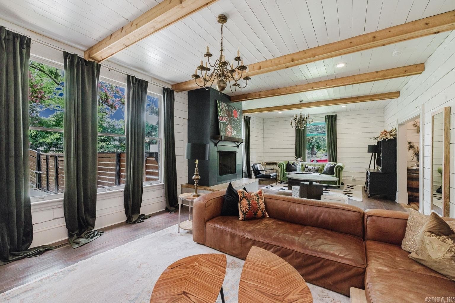 Benton, Arkansas, 72015, United States, 5 Bedrooms Bedrooms, ,3 BathroomsBathrooms,Residential,For Sale,1978778