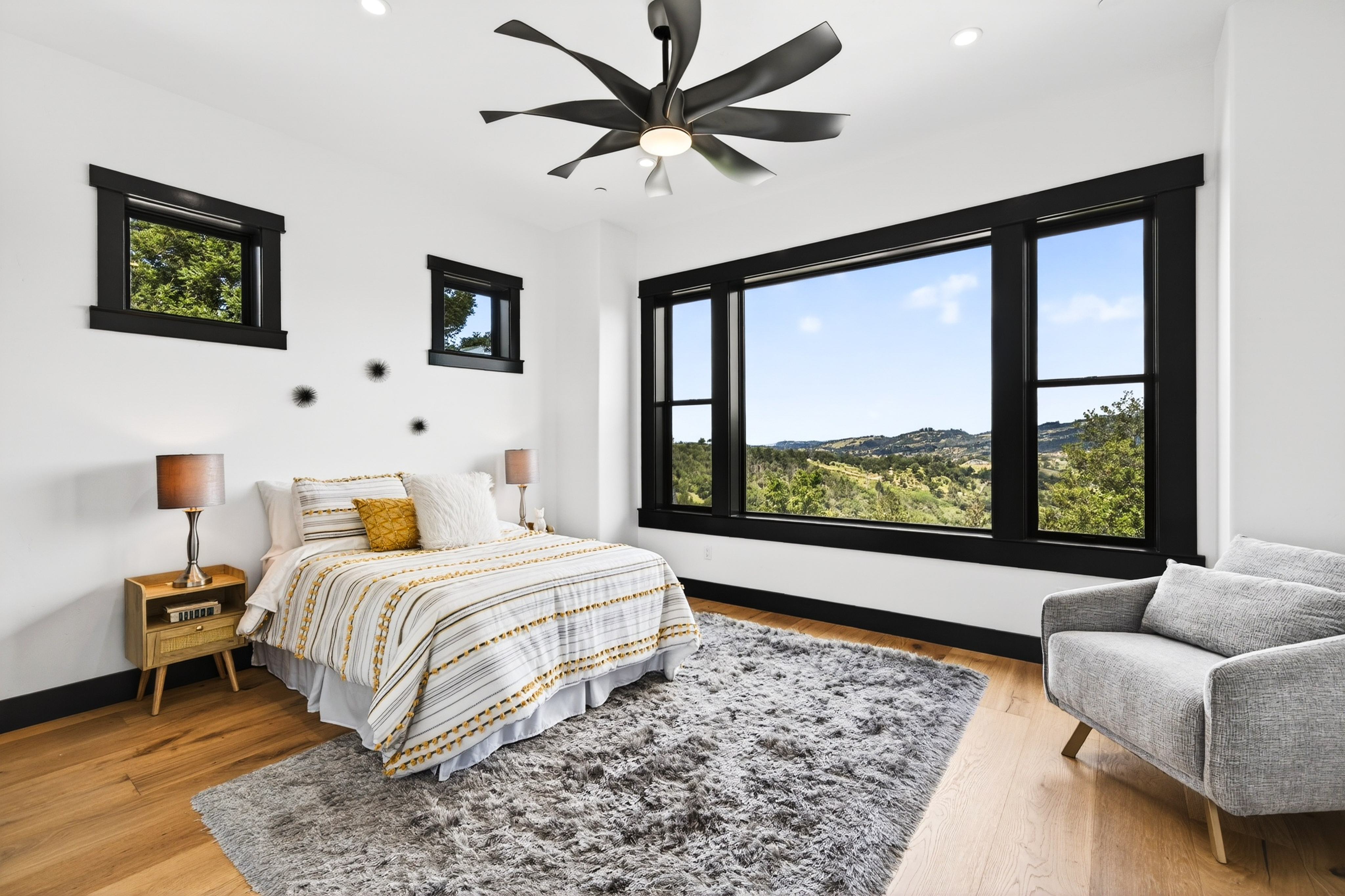  Stunning New Build - 物件實景