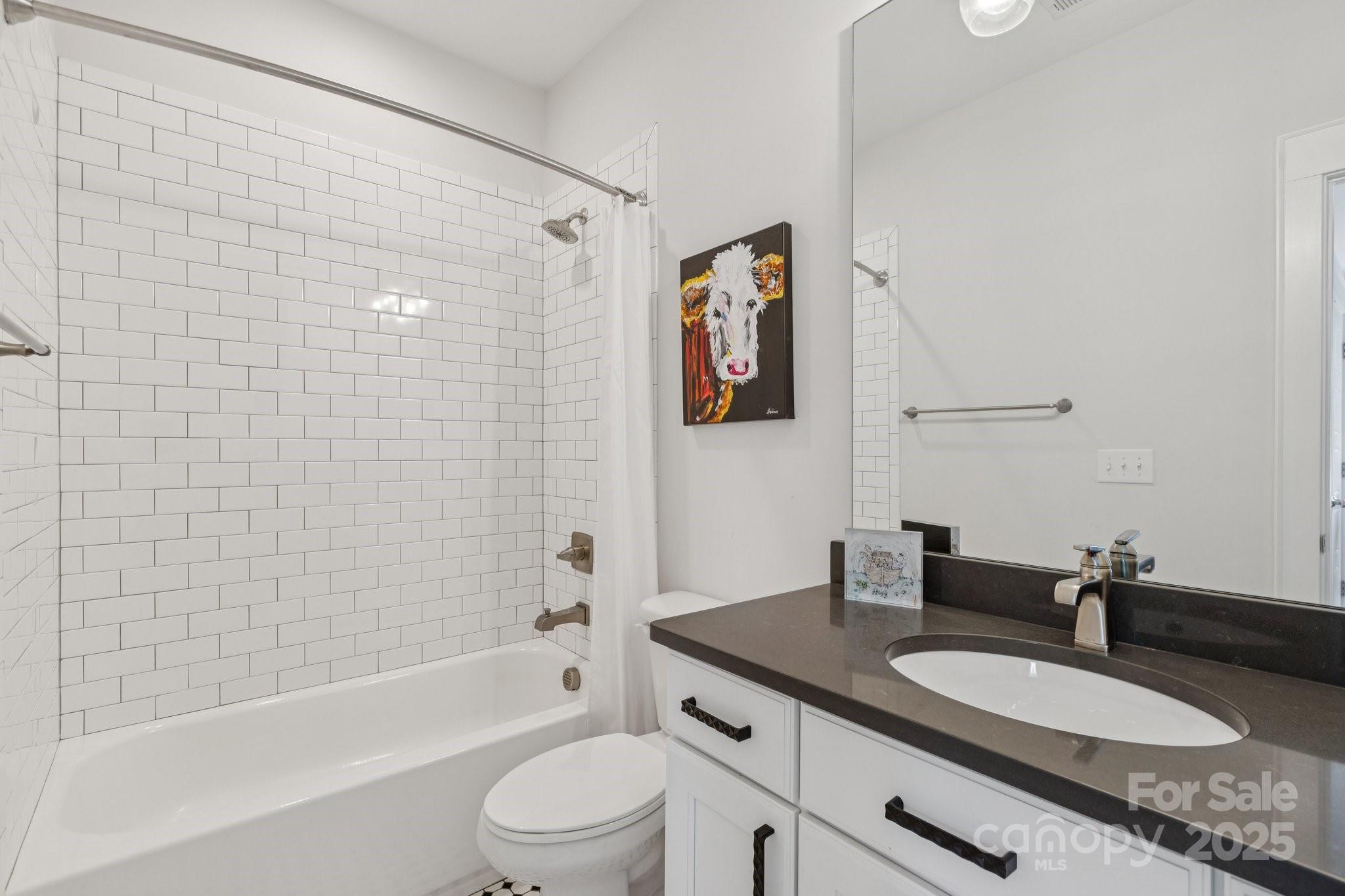Charlotte, North Carolina, 28204, United States, 4 Bedrooms Bedrooms, ,5 BathroomsBathrooms,Residential,For Sale,1906125
