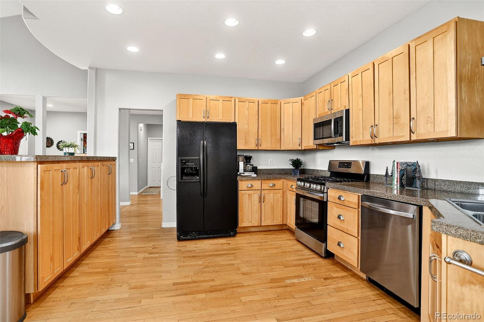 Arvada, Colorado, 80007, United States, 3 Bedrooms Bedrooms, ,3 BathroomsBathrooms,Residential,For Sale,1993132