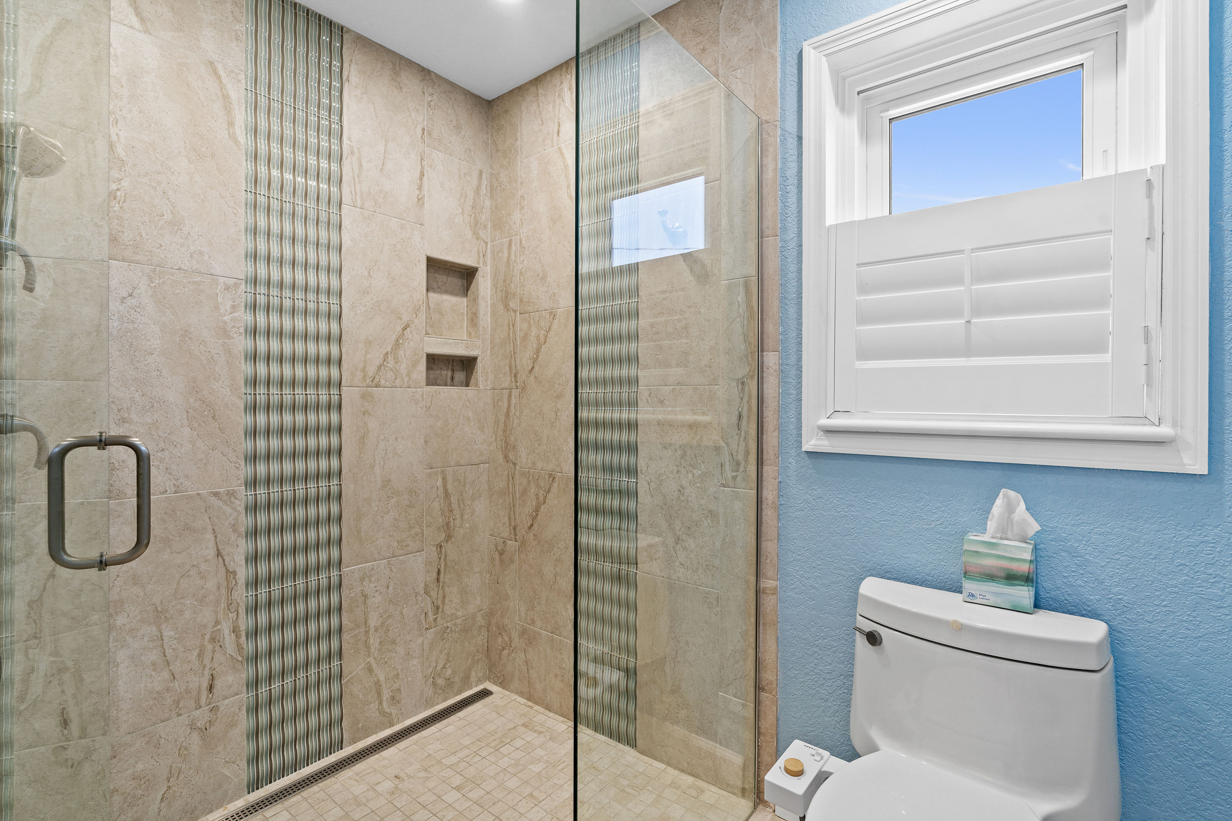 Seminole, Florida, 33772, United States, 3 Bedrooms Bedrooms, ,3 BathroomsBathrooms,Residential,For Sale,1900666
