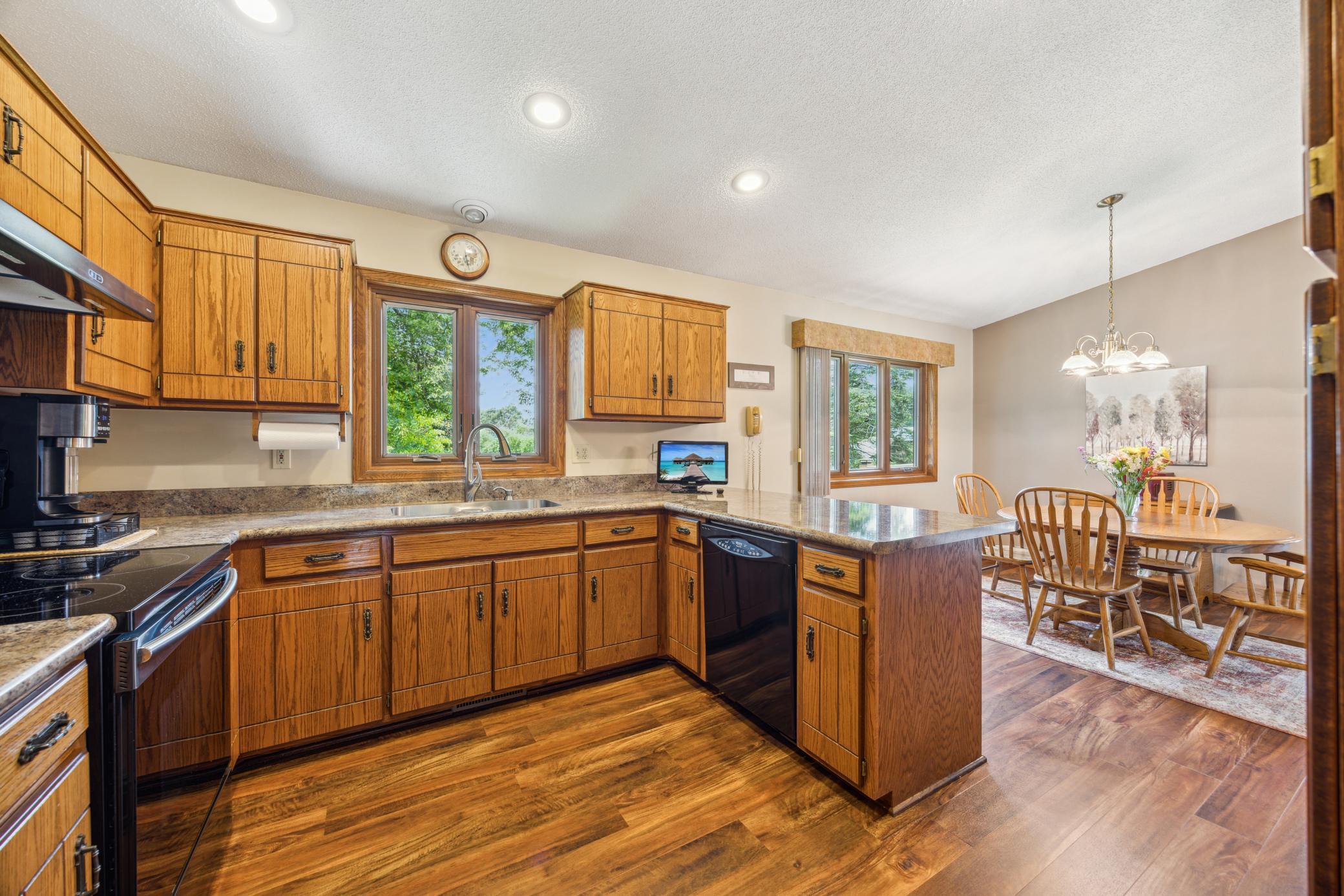 Saint Cloud, Minnesota, 56301, United States, 4 Bedrooms Bedrooms, ,1 BathroomBathrooms,Residential,For Sale,1959252