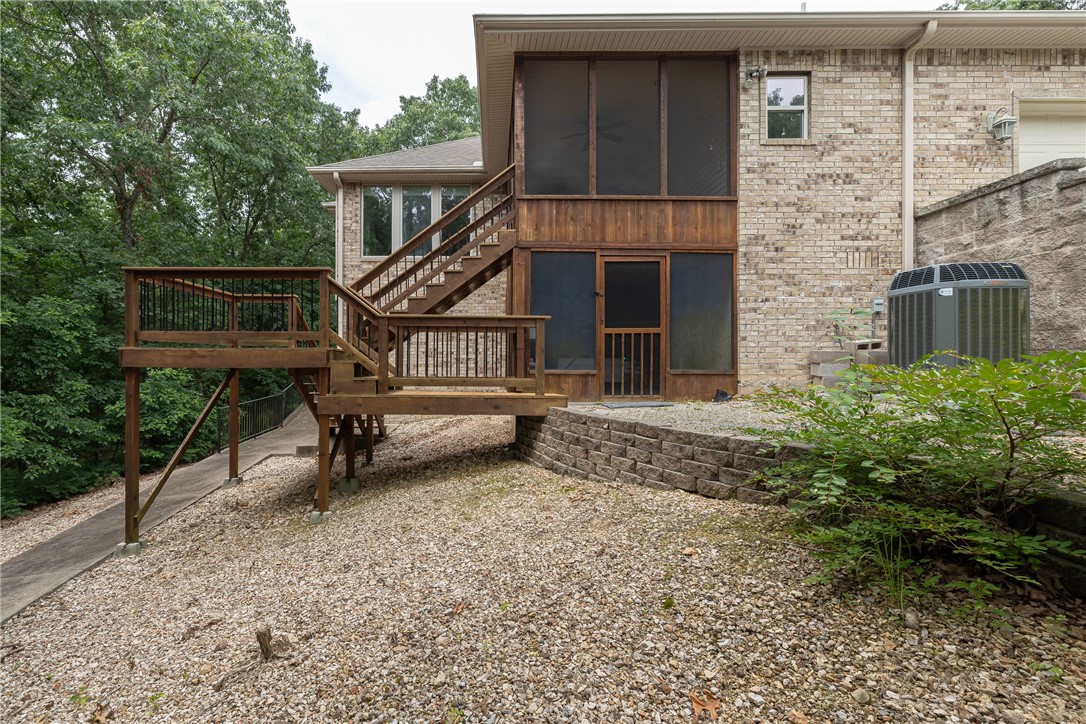 Bella Vista, Arkansas, 72715, United States, 3 Bedrooms Bedrooms, ,4 BathroomsBathrooms,Residential,For Sale,1941040