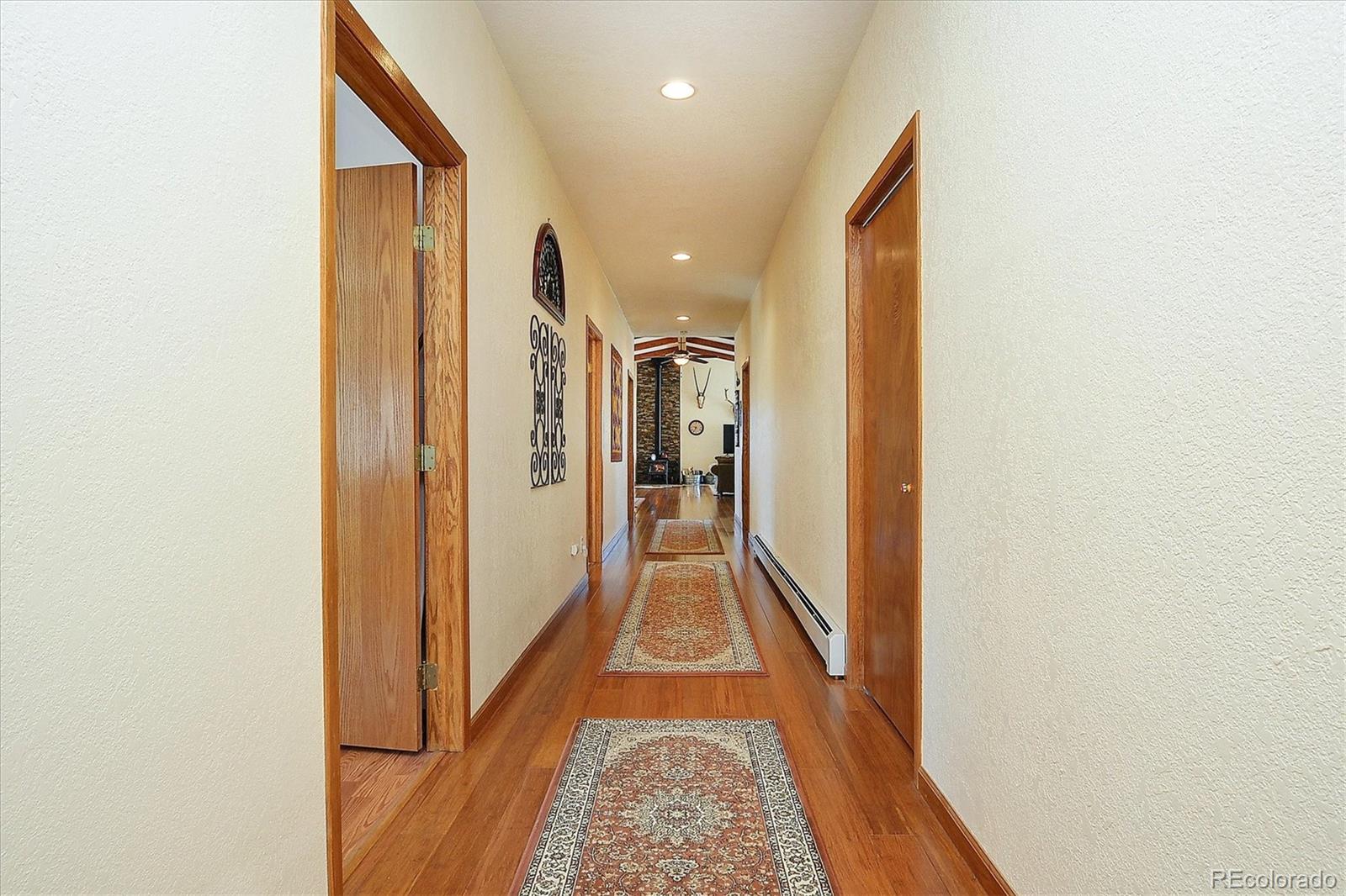 Howard, Colorado, 81233, United States, 4 Bedrooms Bedrooms, ,1 BathroomBathrooms,Residential,For Sale,1921674