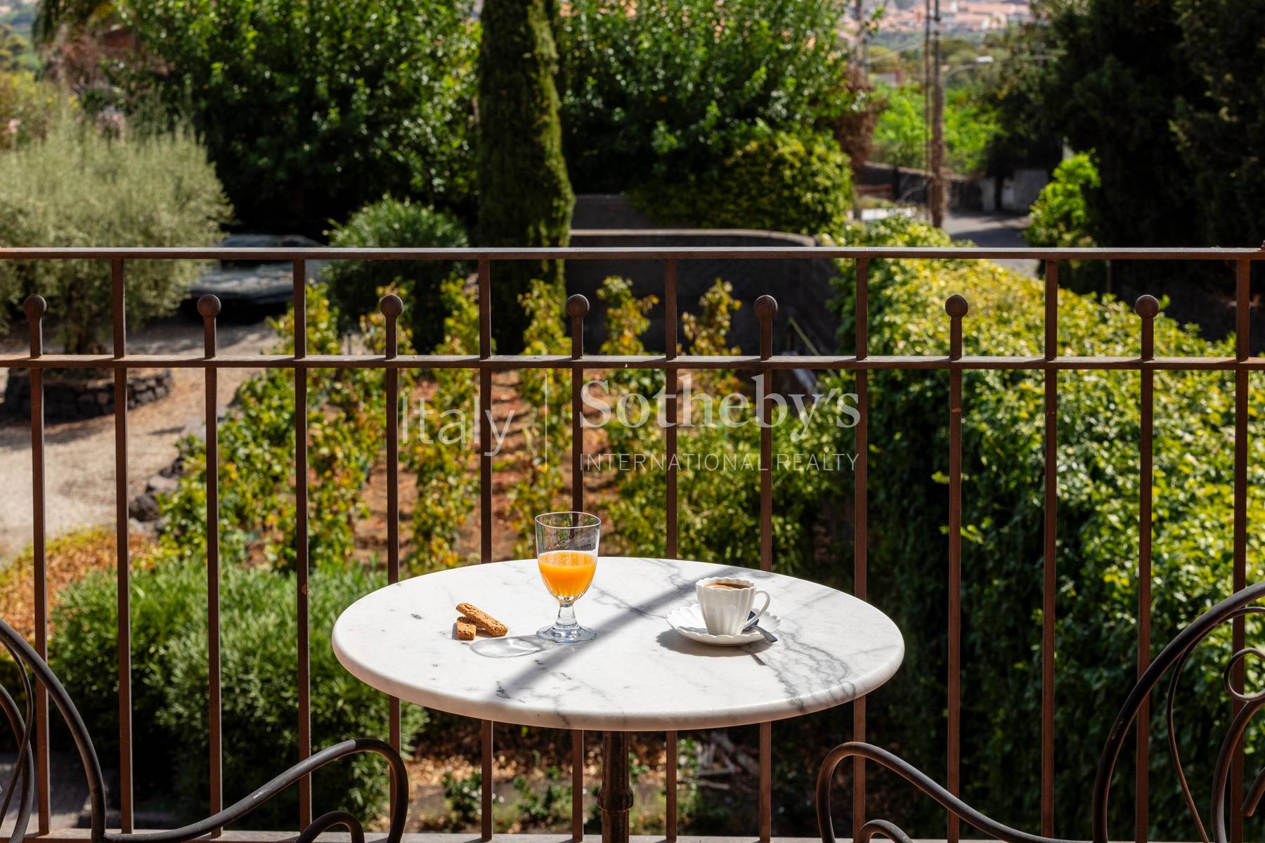  Elegant villa with a swimming pool and sea views in Acireale - 物件實景