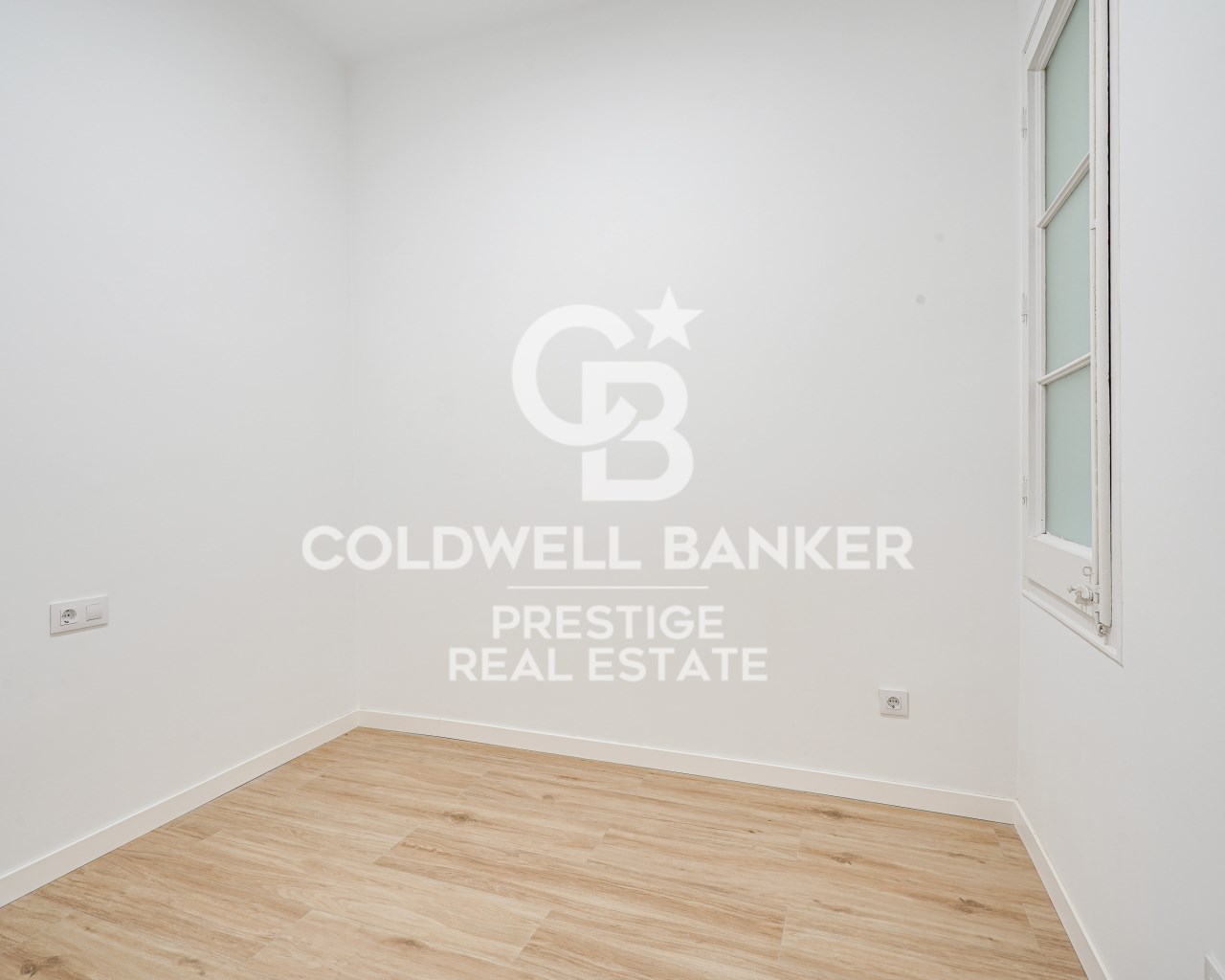 Barcelona, Catalonia, ES, 3 Bedrooms Bedrooms, ,2 BathroomsBathrooms,Residential,For Sale,1964979