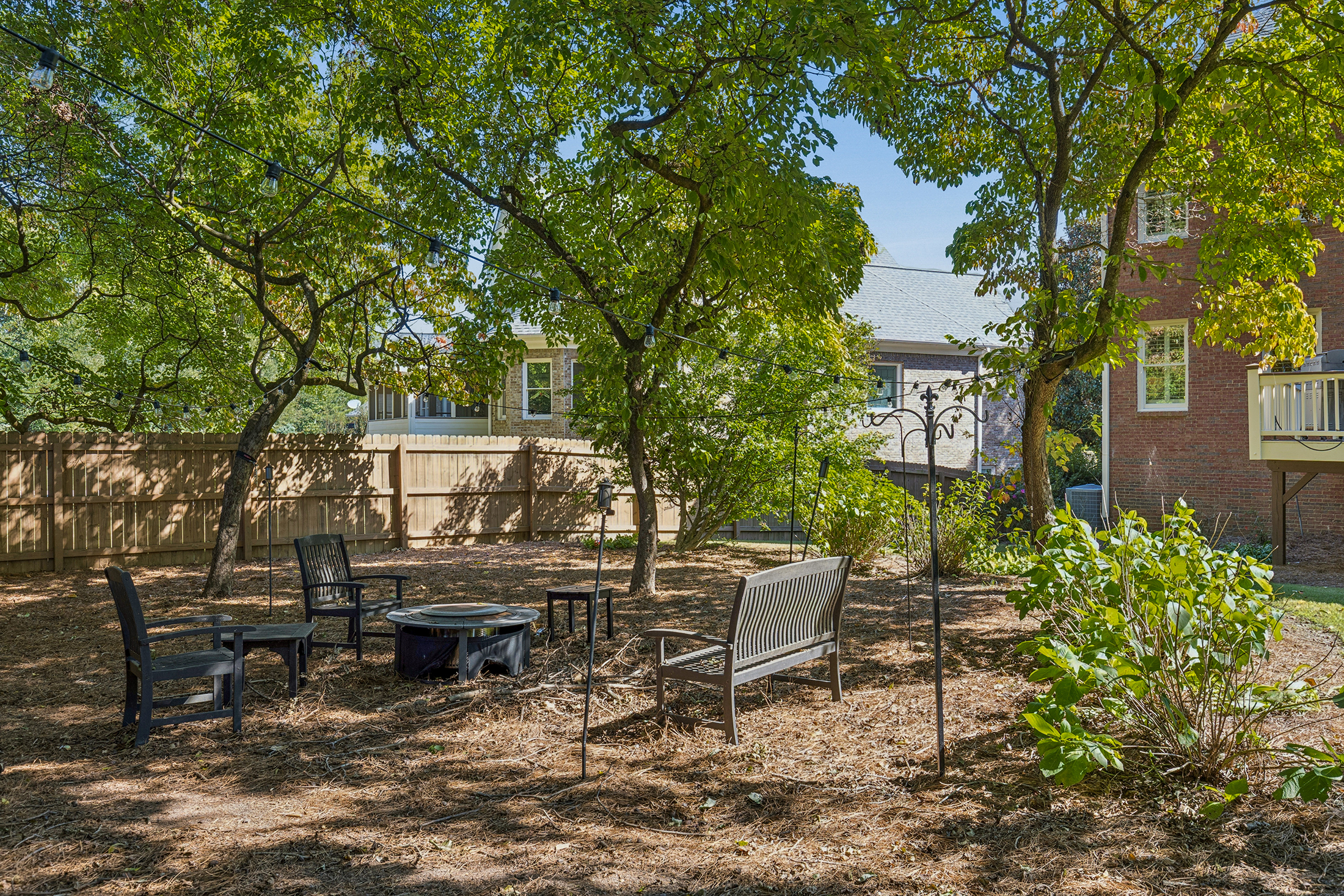  Ideally Located Within One Mile of Roswell’s Beloved Historic Canton Street - 物件實景