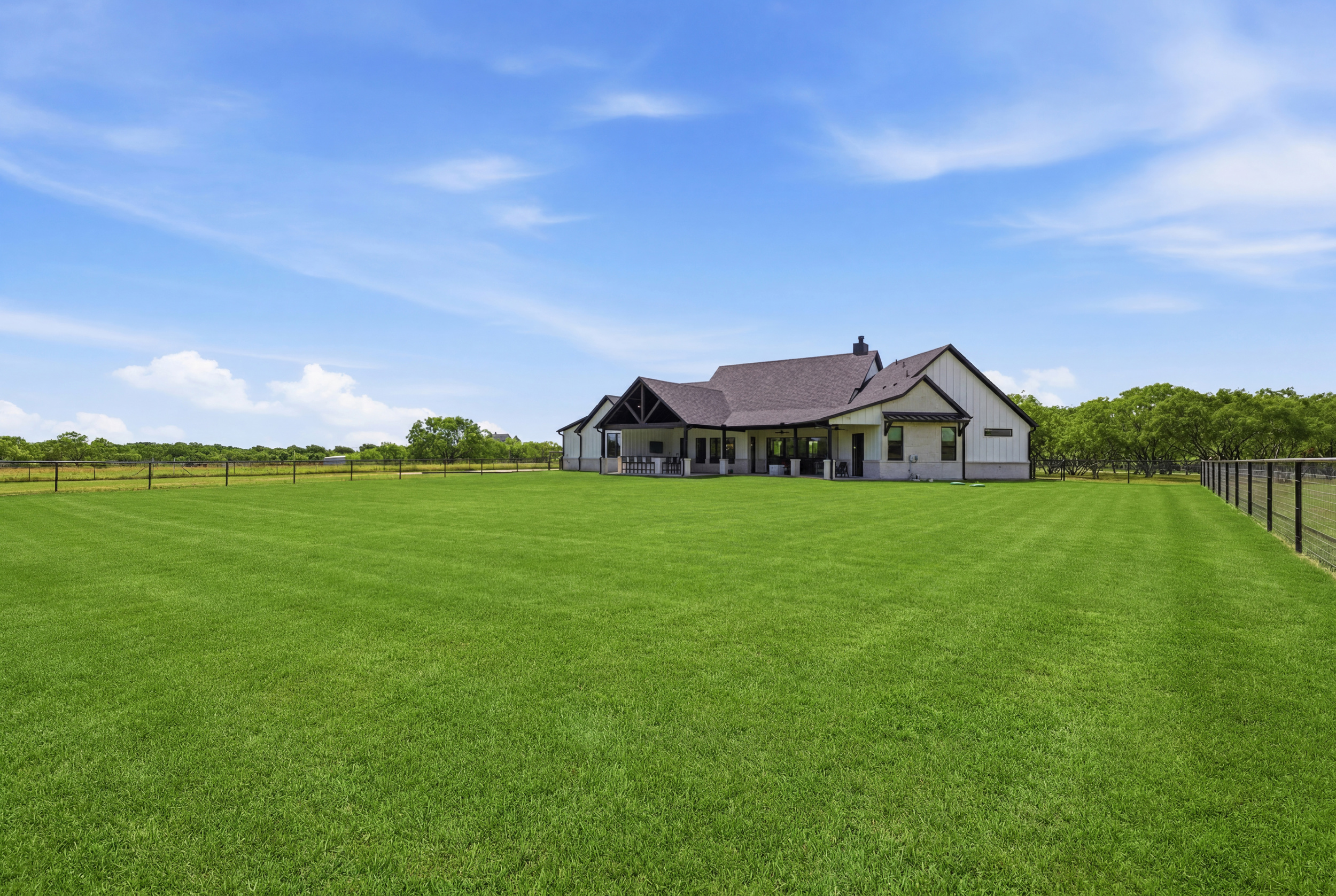  519 Reason Jones Road, Valley View, TX, 76272 - 物件實景
