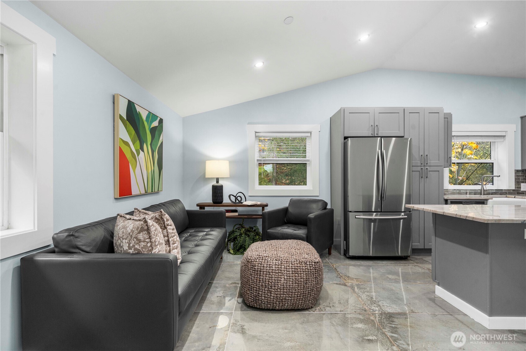 Fall City, Washington, 98025, United States, 2 Bedrooms Bedrooms, ,3 BathroomsBathrooms,Residential,For Sale,1987956