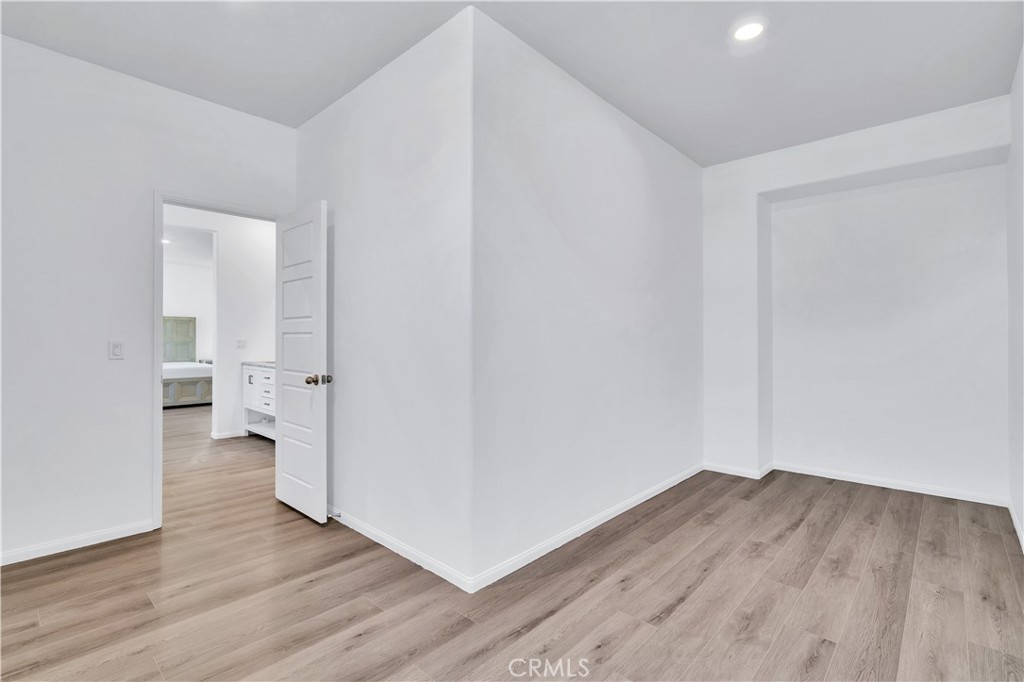 Menifee, California, 92584, United States, 5 Bedrooms Bedrooms, ,3 BathroomsBathrooms,Residential,For Sale,1936987