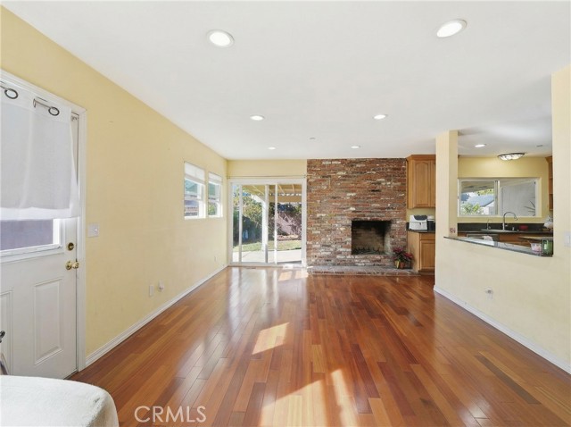 Downey, California, 90240, United States, 5 Bedrooms Bedrooms, ,3 BathroomsBathrooms,Residential,For Sale,2012323