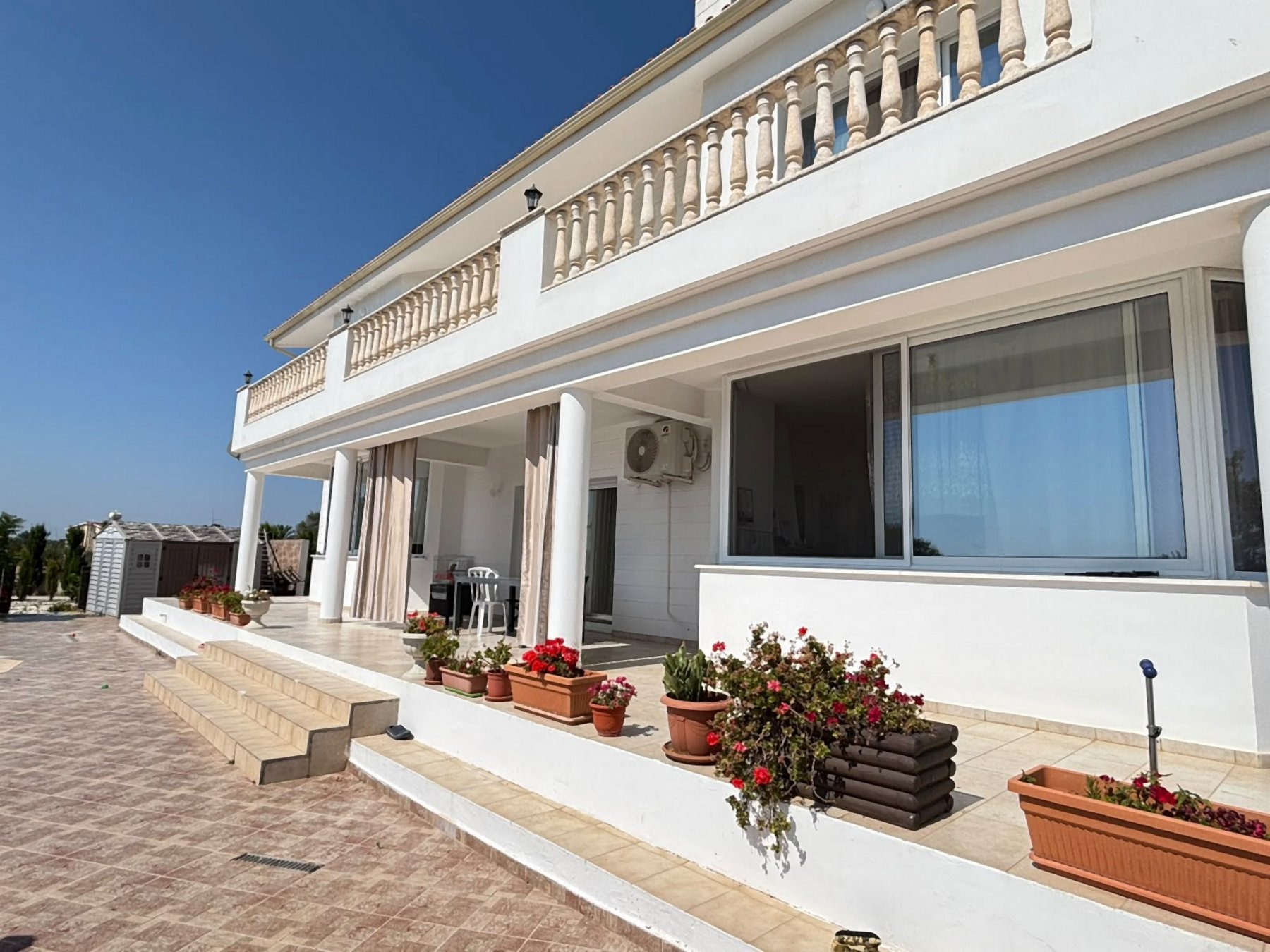  5+2 Bedroom Villa with Heated Pool close to Minthis, Pafos - 物件實景