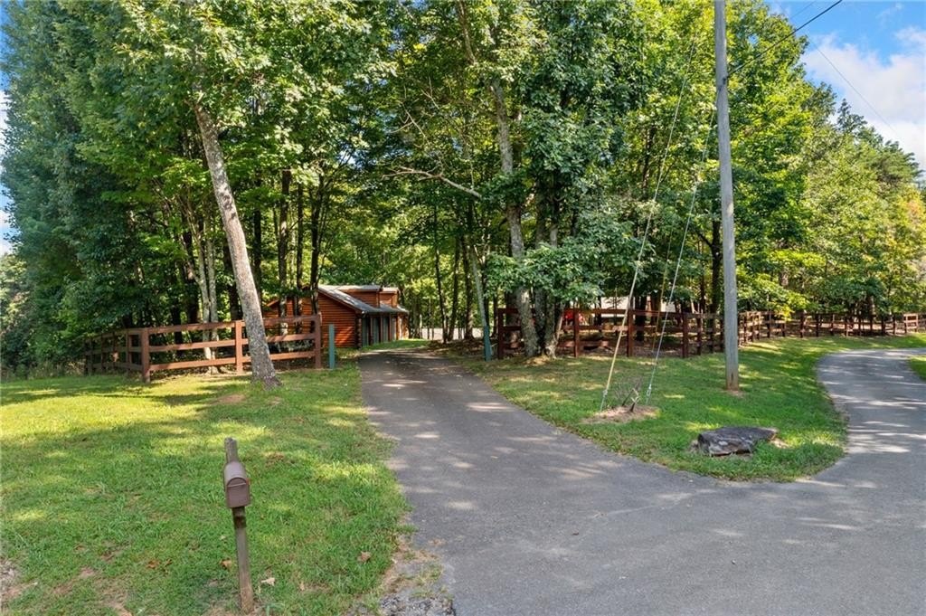 5 Tally Mountain Road N, Jasper, Georgia, 30143, United States, 4 Bedrooms Bedrooms, ,4 BathroomsBathrooms,Residential,For Sale,5 Tally Mountain Road N,1584324