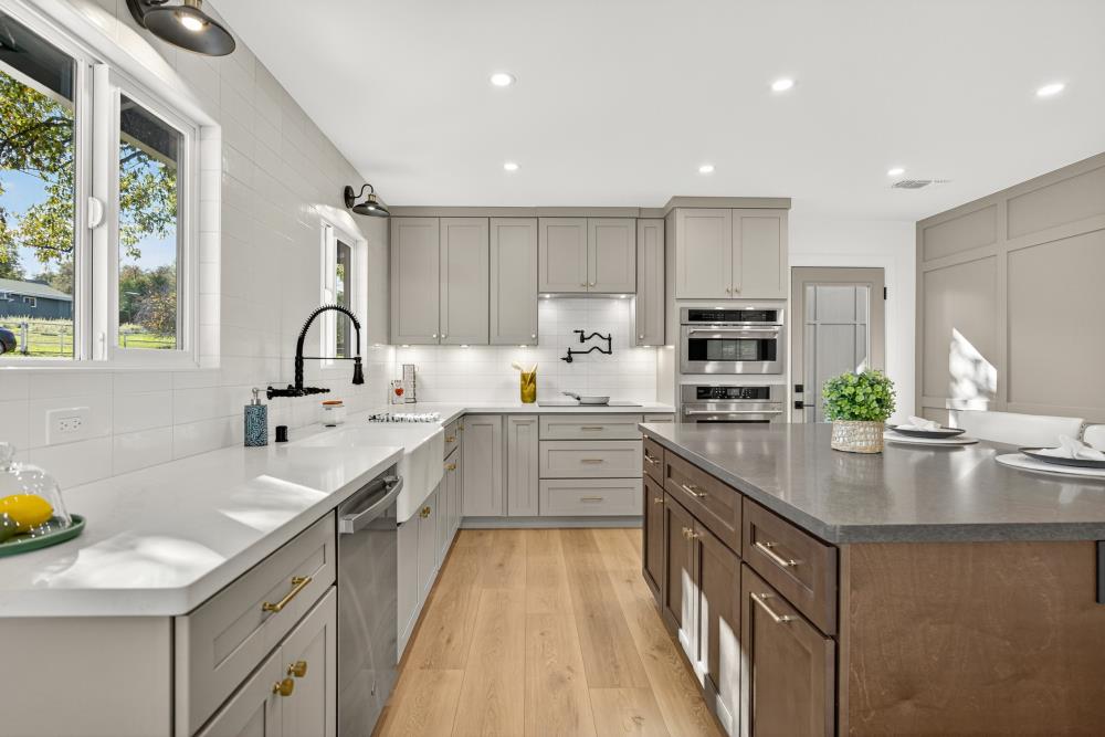 Shingle Springs, California, 95682, United States, 3 Bedrooms Bedrooms, ,2 BathroomsBathrooms,Residential,For Sale,1997348