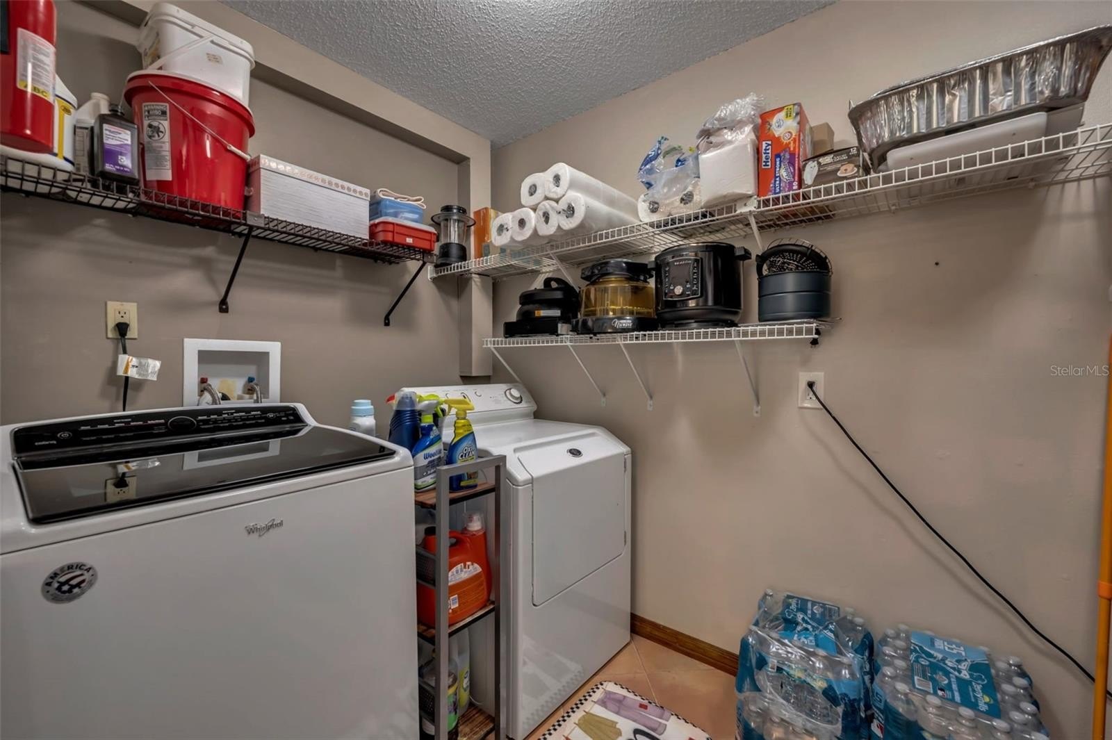 DELTONA, Florida, 32725, United States, 5 Bedrooms Bedrooms, ,3 BathroomsBathrooms,Residential,For Sale,1983219