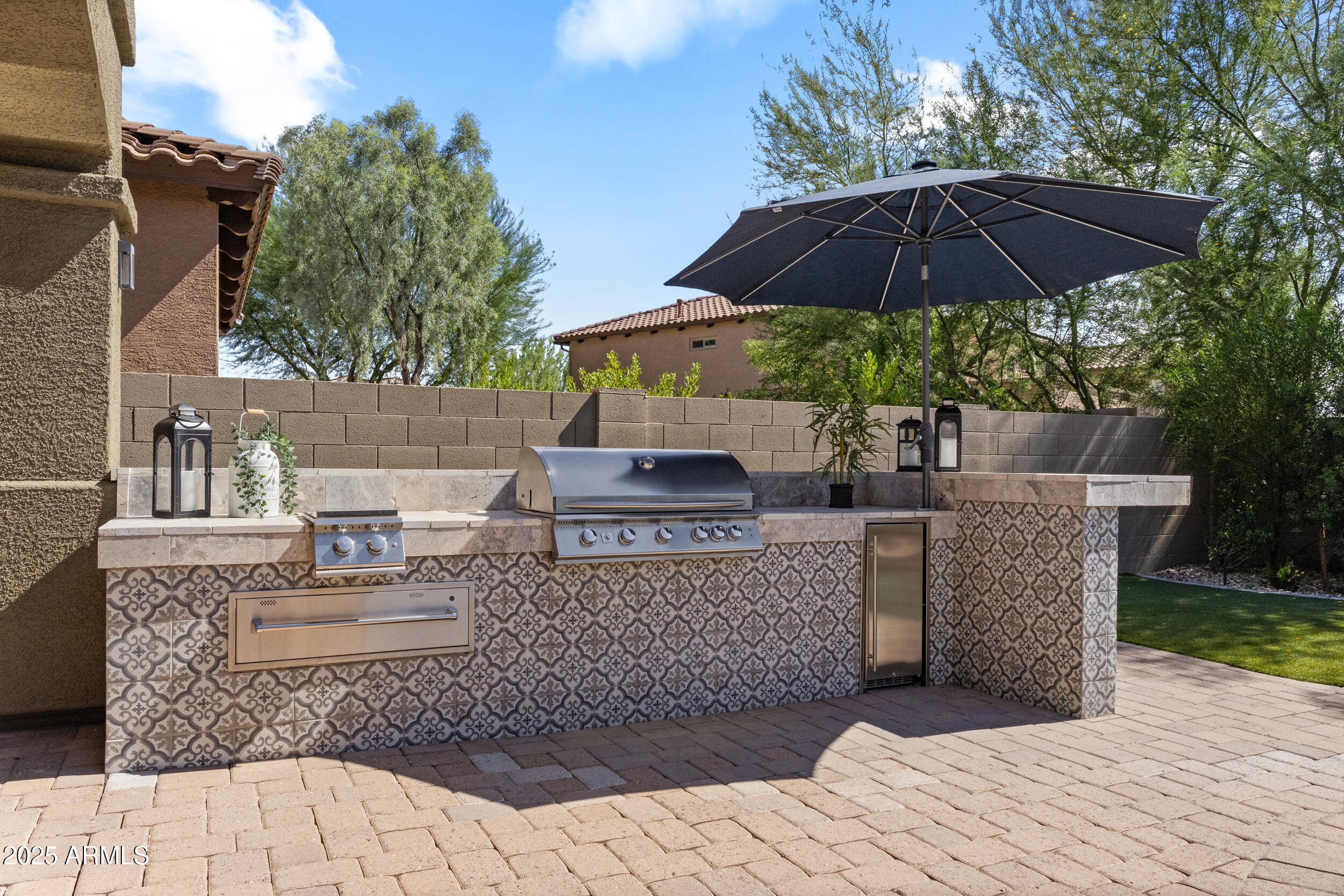 Phoenix, Arizona, 85050, United States, 5 Bedrooms Bedrooms, ,Residential,For Sale,1949706