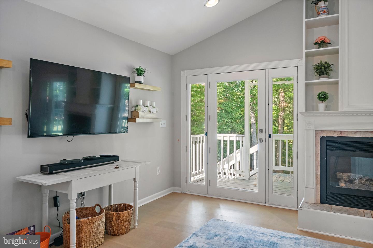 ANNAPOLIS, Maryland, 21401, United States, 4 Bedrooms Bedrooms, ,3 BathroomsBathrooms,Residential,For Sale,1988368