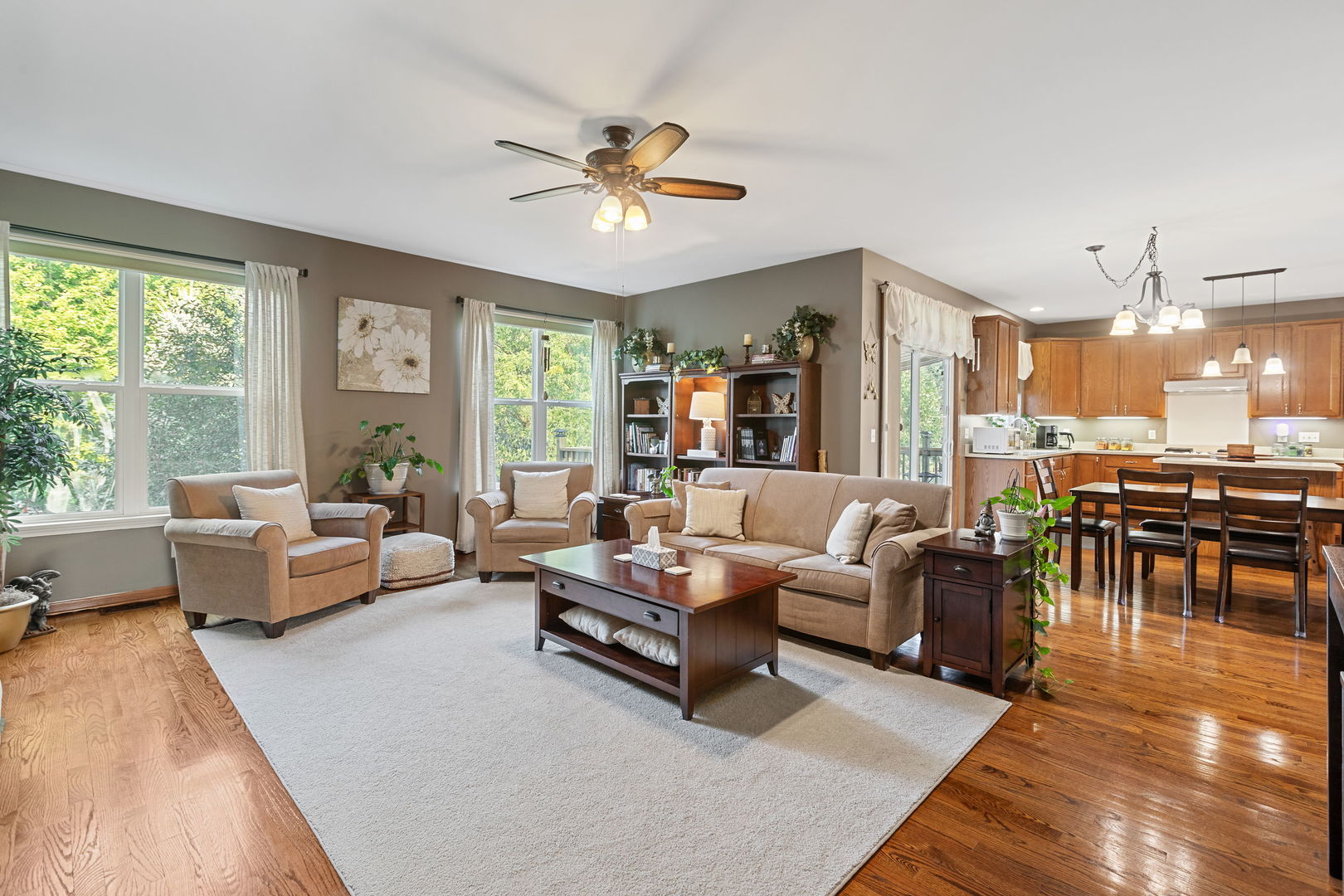 McHenry, Illinois, 60051, United States, 5 Bedrooms Bedrooms, ,5 BathroomsBathrooms,Residential,For Sale,1912469