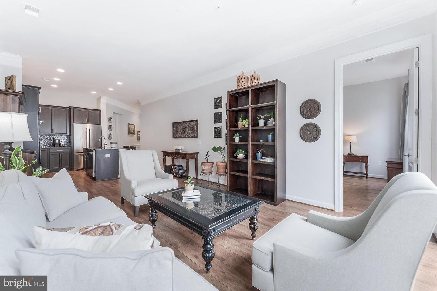 Leesburg, Virginia, 20176, United States, 3 Bedrooms Bedrooms, ,3 BathroomsBathrooms,Residential,For Sale,1917897
