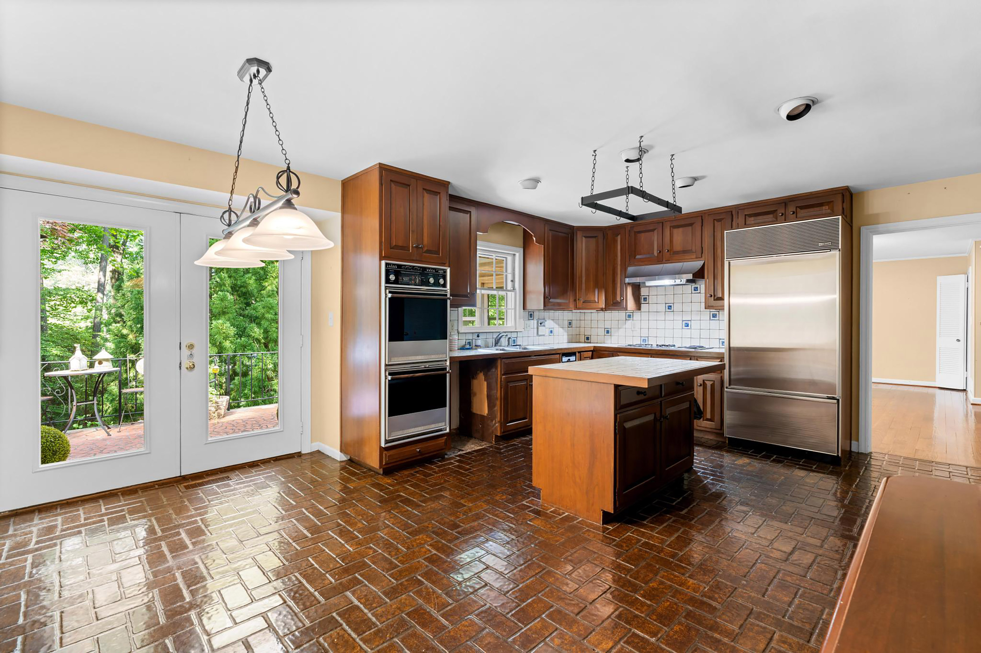  Exceptional Lot, Unbeatable Location and Endless Potential - 物件實景