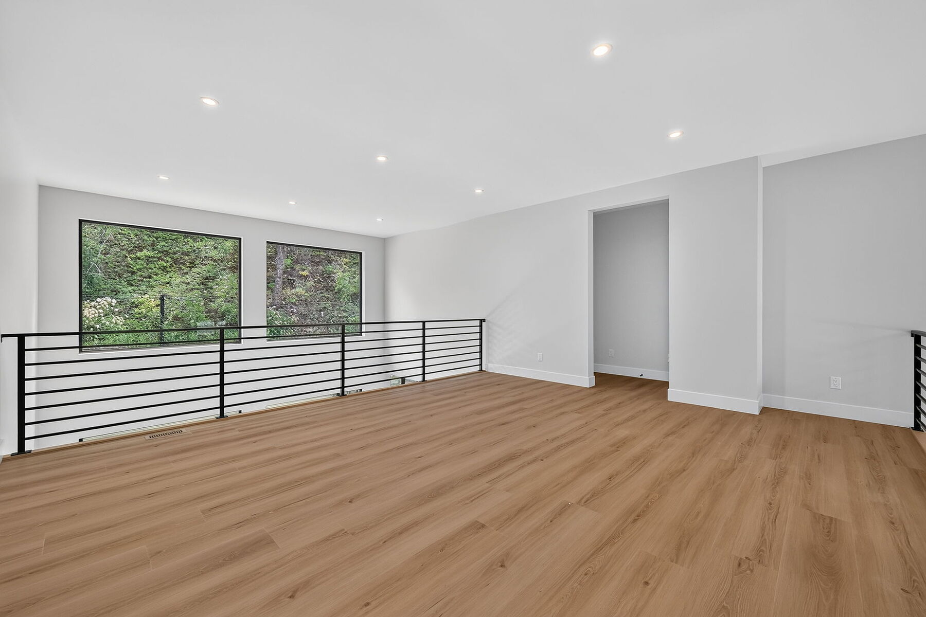  Stylish New Home - 物件實景