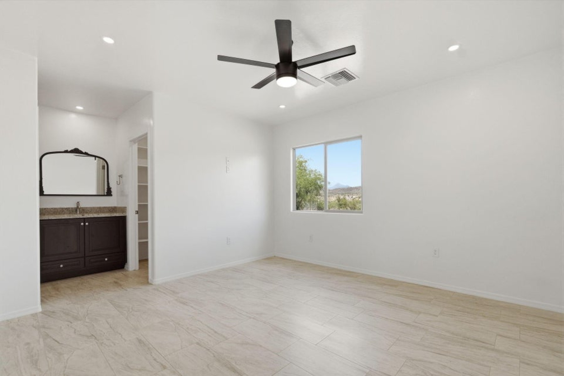  1213 Dos Corte¦Rosanky, TX - 物件實景