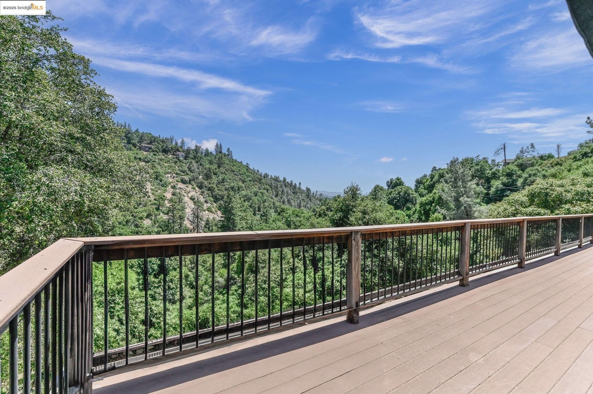 Tuolumne, California, 95379, United States, 5 Bedrooms Bedrooms, ,4 BathroomsBathrooms,Residential,For Sale,1983236