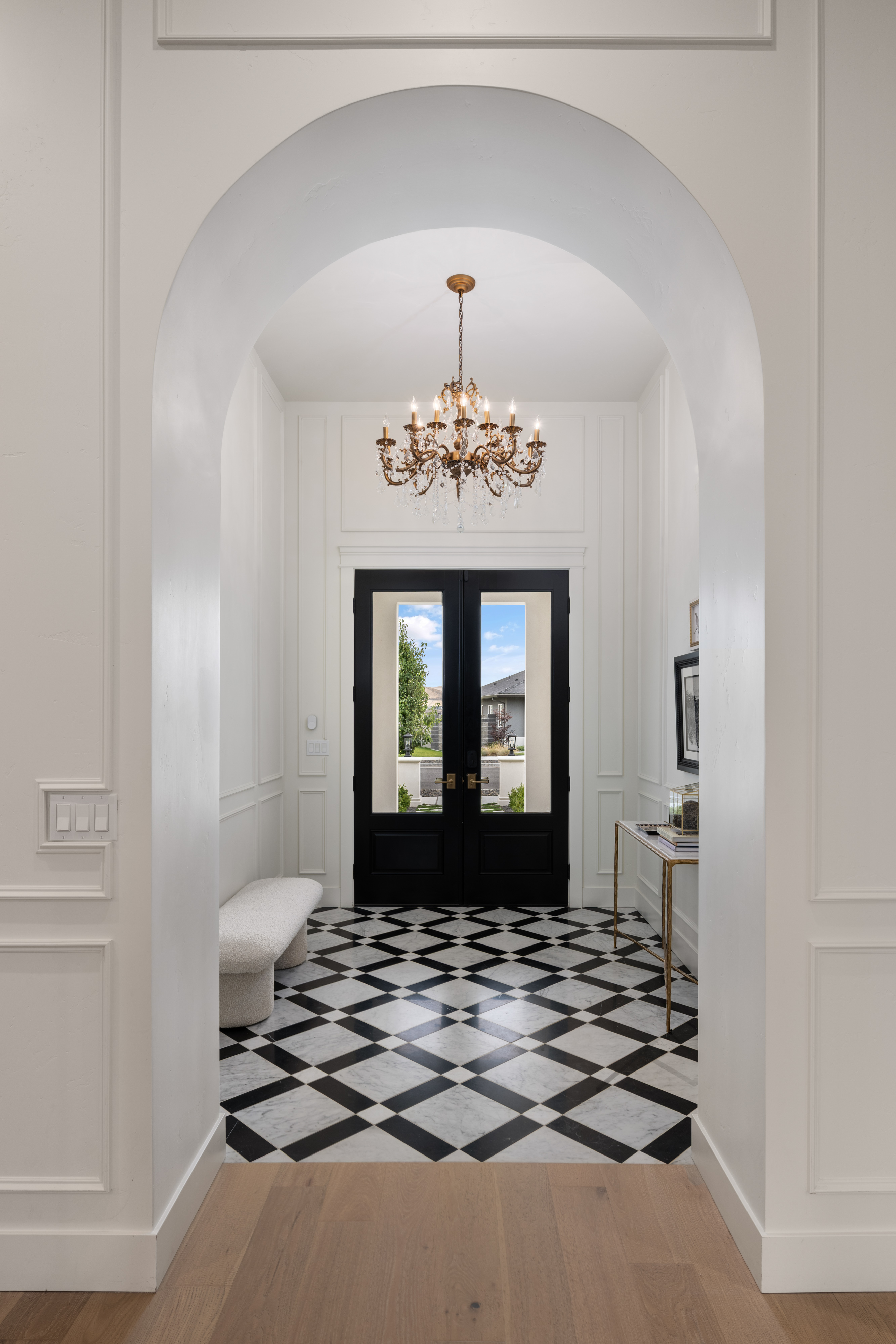  A Timeless Expression of French-Inspired Elegance - 物件實景