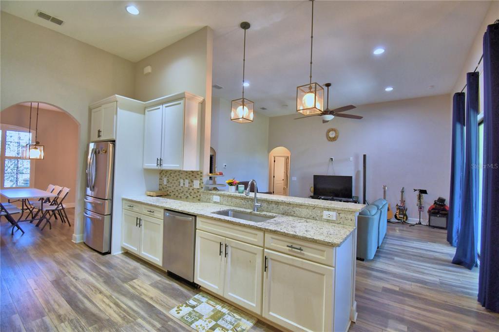 Lakeland, Florida, 33813, United States, 4 Bedrooms Bedrooms, ,3 BathroomsBathrooms,Residential,For Sale,1777756