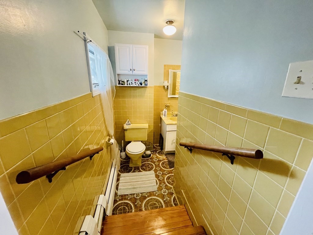 499 Salem St, Medford, Massachusetts, 02155, United States, 4 Bedrooms Bedrooms, ,3 BathroomsBathrooms,Residential,For Sale,499 Salem St,1011019