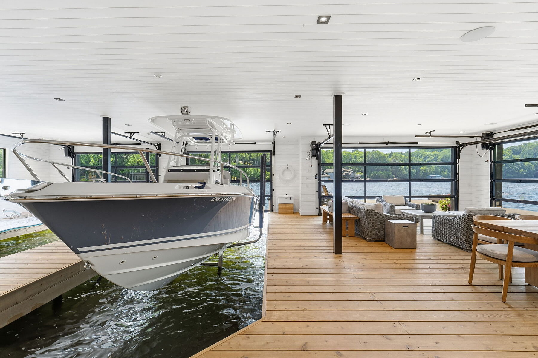  Coveted Lake Rosseau - 物件實景