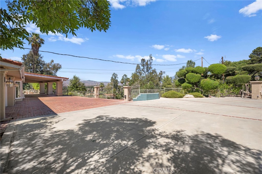 Hemet, California, 92544, United States, 5 Bedrooms Bedrooms, ,4 BathroomsBathrooms,Residential,For Sale,1896645