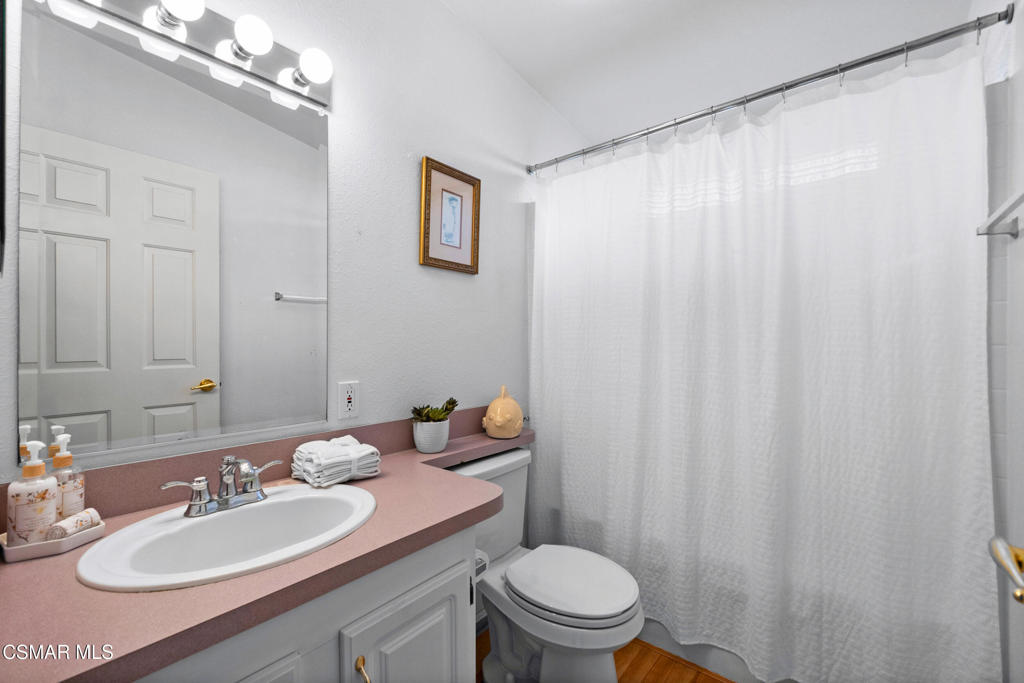 Ventura, California, 93001, United States, 3 Bedrooms Bedrooms, ,2 BathroomsBathrooms,Residential,For Sale,1921287
