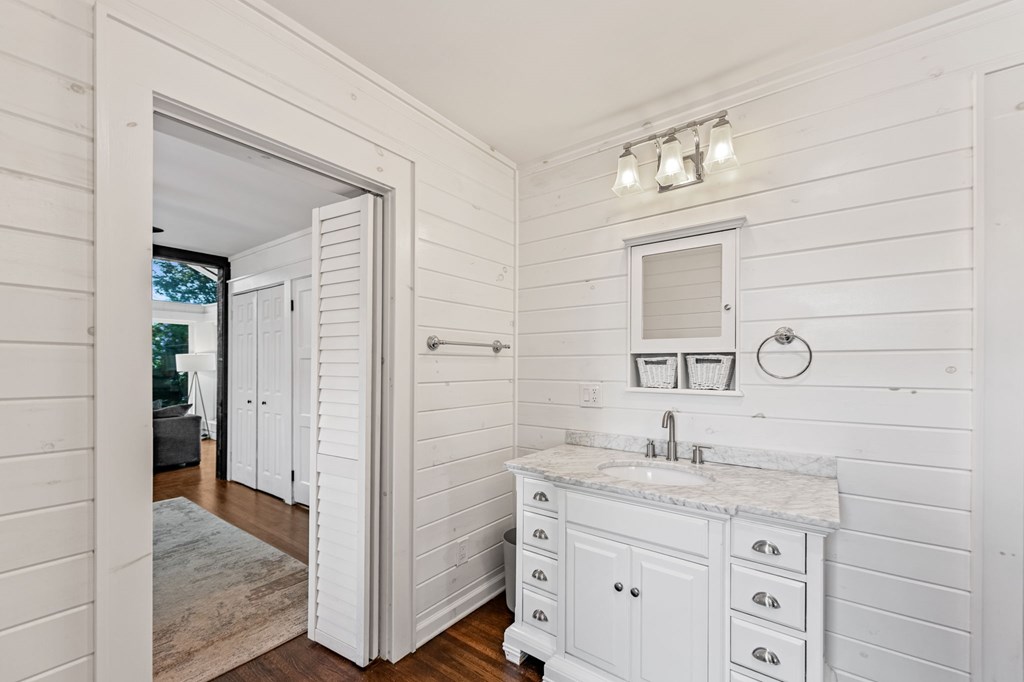 Blue Ridge, Georgia, 30513, United States, 3 Bedrooms Bedrooms, ,2 BathroomsBathrooms,Residential,For Sale,1878100