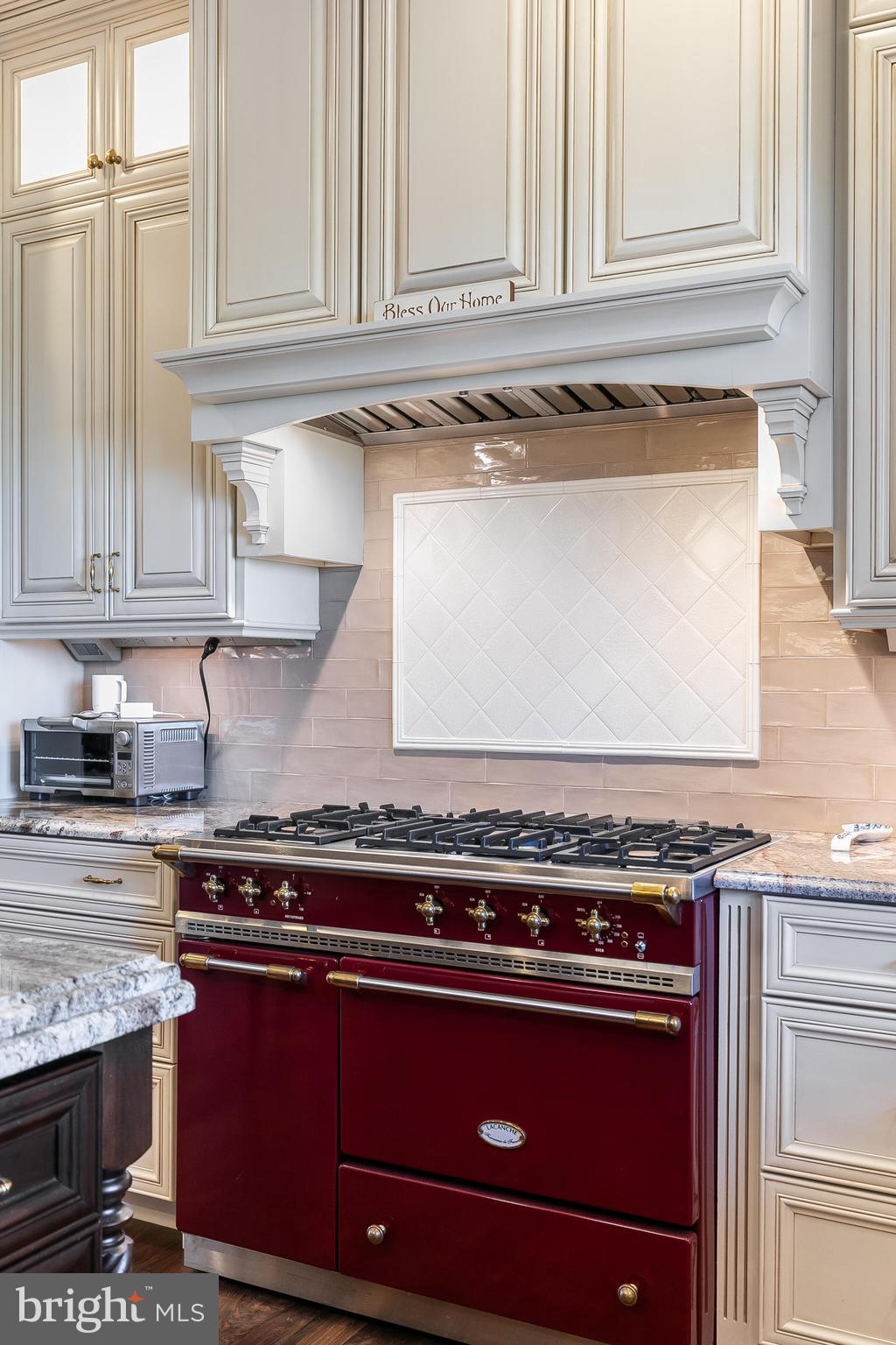Leesburg, Virginia, 20175, United States, 5 Bedrooms Bedrooms, ,4 BathroomsBathrooms,Residential,For Sale,1776581