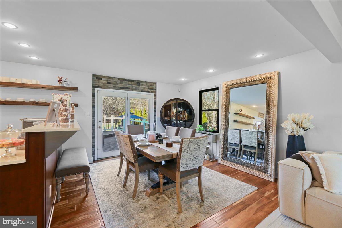 VOORHEES, New Jersey, 08043, United States, 3 Bedrooms Bedrooms, ,3 BathroomsBathrooms,Residential,For Sale,2002864