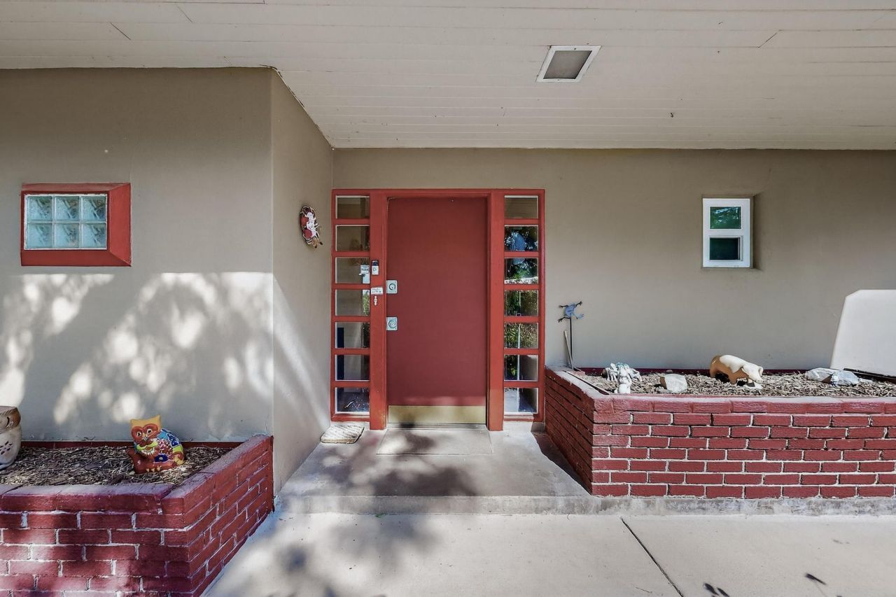 Albuquerque, New Mexico, 87107, United States, 4 Bedrooms Bedrooms, ,3 BathroomsBathrooms,Residential,For Sale,1917384