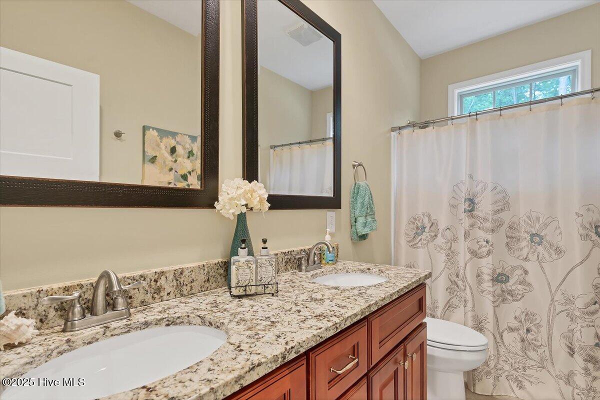 Pinehurst, North Carolina, 28374, United States, 5 Bedrooms Bedrooms, ,4 BathroomsBathrooms,Residential,For Sale,1917646