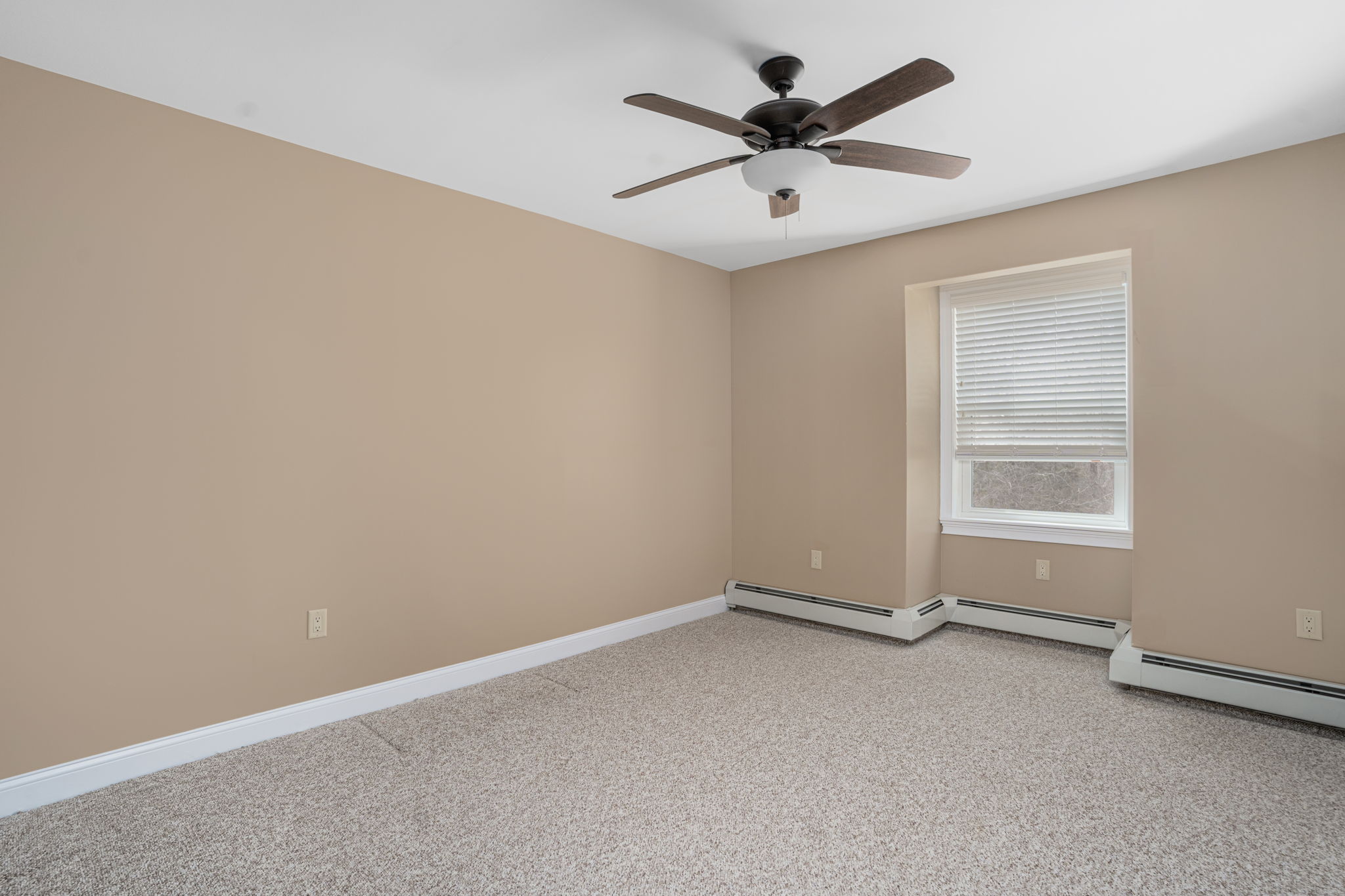  72 General Stanton Lane, Charlestown, RI, 02813 - 物件實景