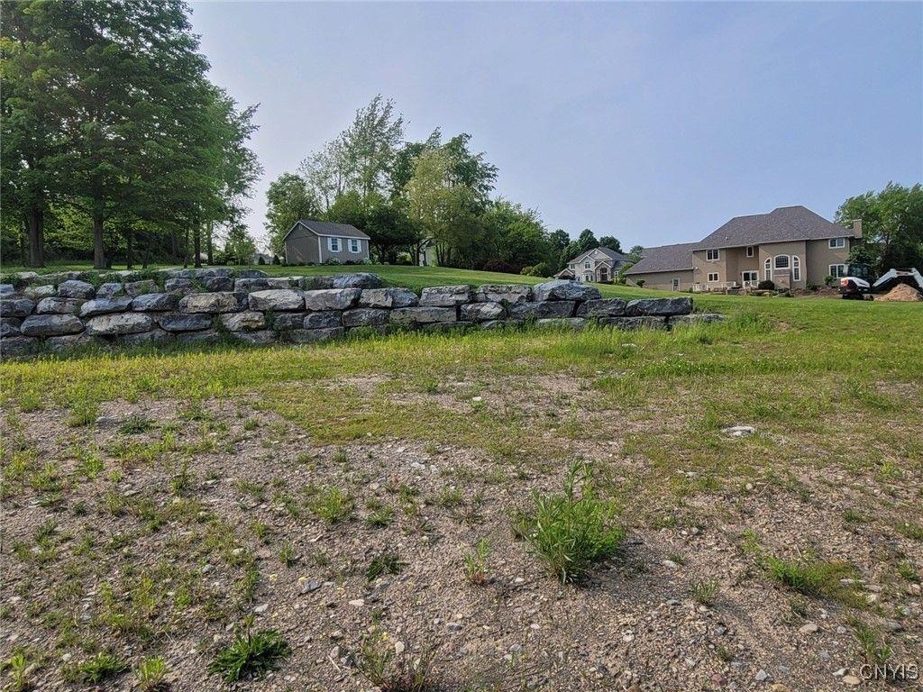 Syracuse, New York, 13215, United States, 3 Bedrooms Bedrooms, ,3 BathroomsBathrooms,Residential,For Sale,1846981