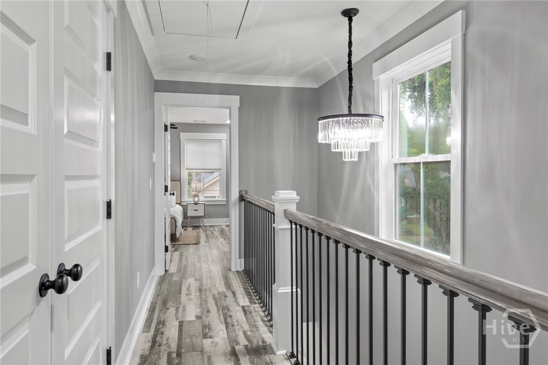 Savannah, Georgia, 31401, United States, 4 Bedrooms Bedrooms, ,3 BathroomsBathrooms,Residential,For Sale,1898819