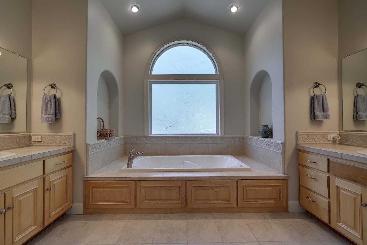 Penn Valley, California, 95946, United States, 3 Bedrooms Bedrooms, ,3 BathroomsBathrooms,Residential,For Sale,1784644