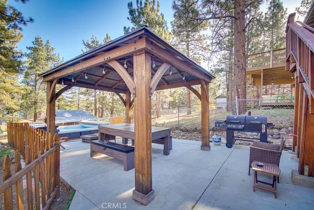 Big Bear Lake, California, 92315, United States, 4 Bedrooms Bedrooms, ,3 BathroomsBathrooms,Residential,For Sale,1982573